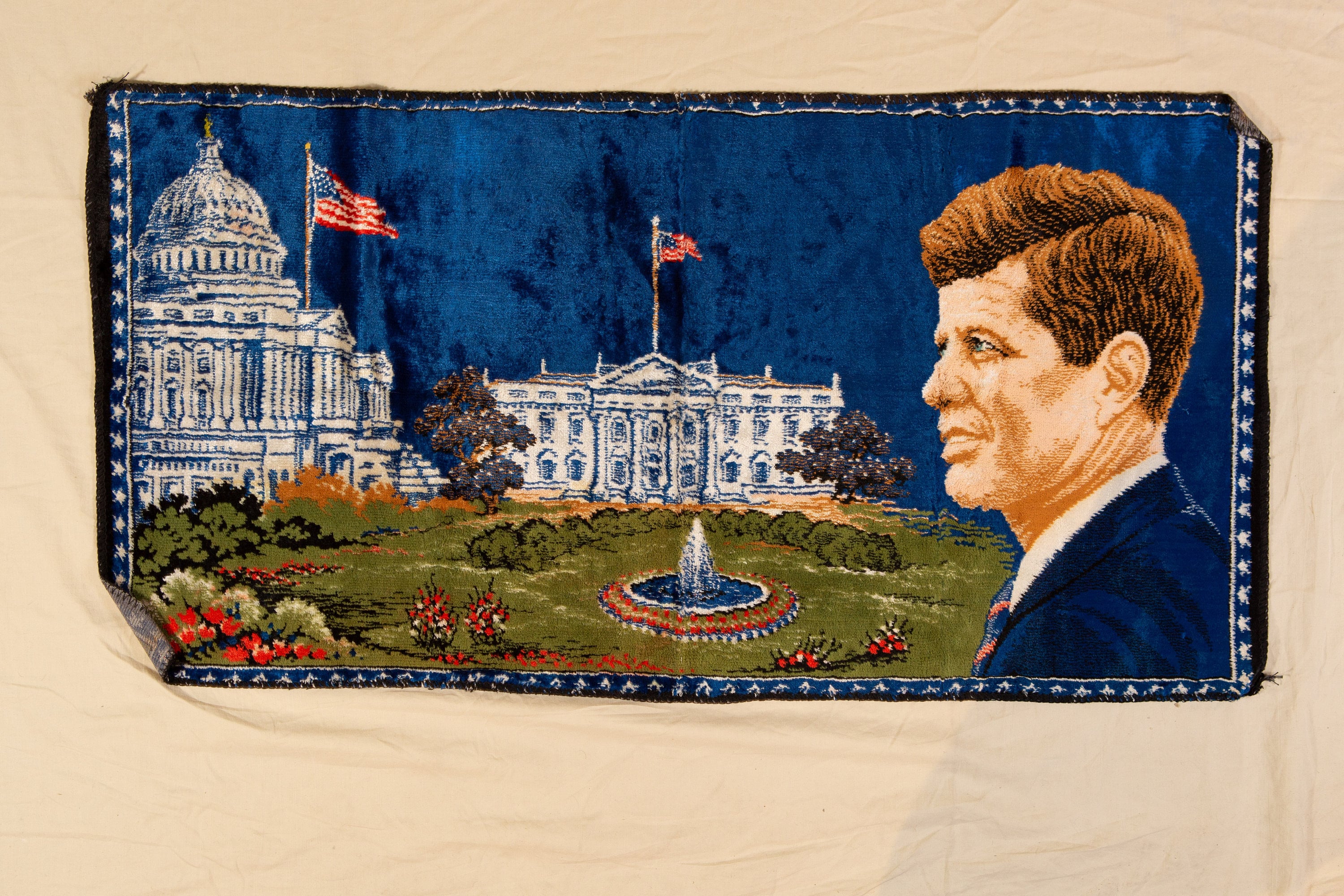 Vintage JFK at the Whitehouse Washing DC Tapestry Wall Hanging / Rug