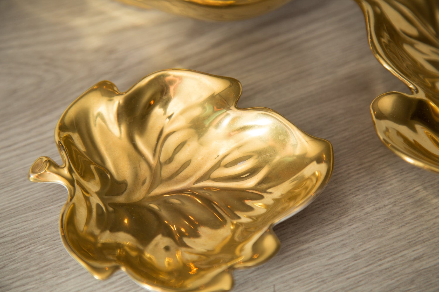 Gold Leaf Dishes / Set of 5 Handpainted Carlton Ware Plates / Made in