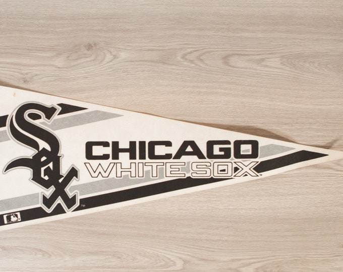Chicago White Sox Pennant - Vintage Felt Sports Souvenir Hanging Triangle Shaped Sports Theme Wall Decor - Boys Room Wall Hanging