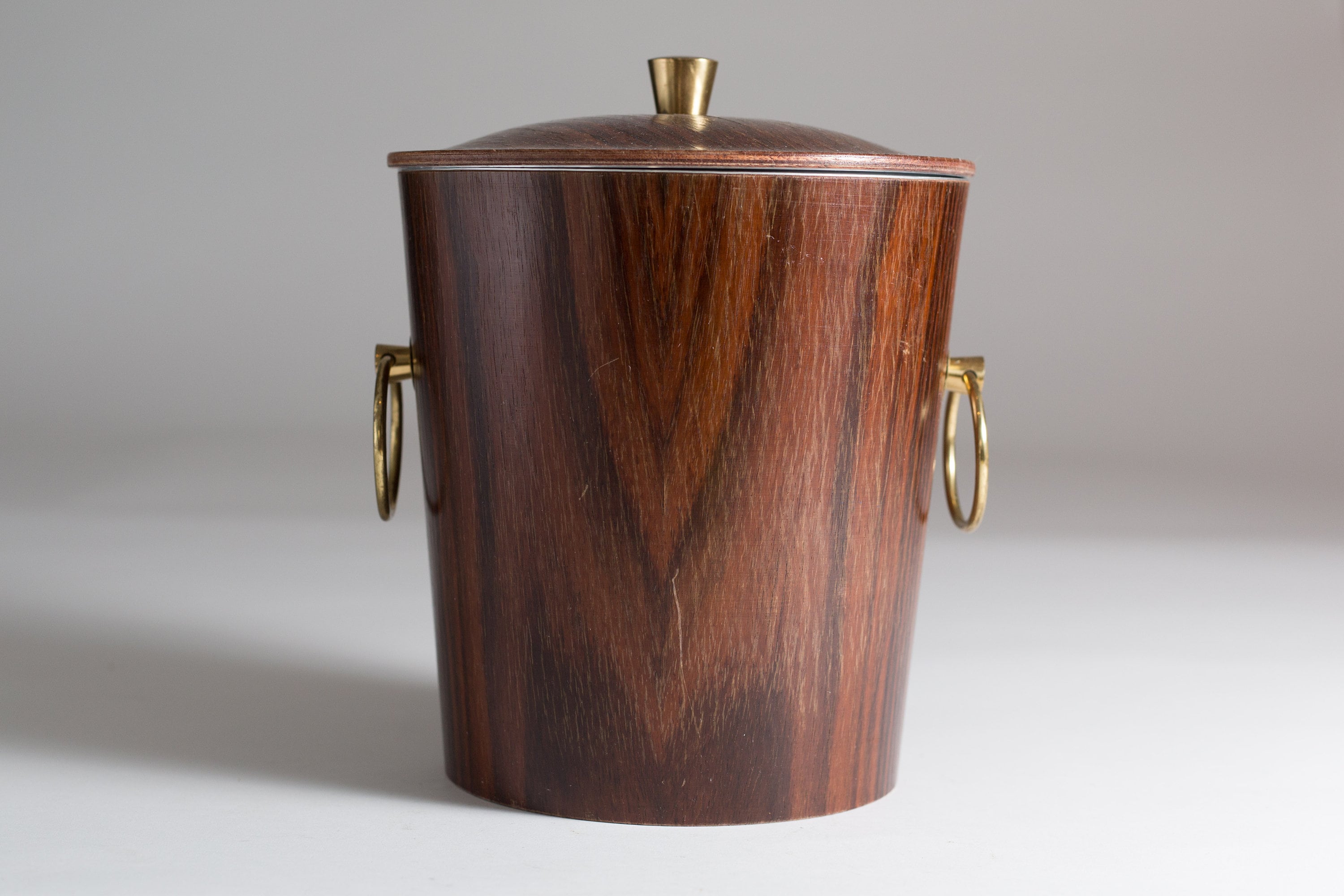 Vintage Wood Ice Bucket Wood Grain Barrel with Brass Handle and Rings