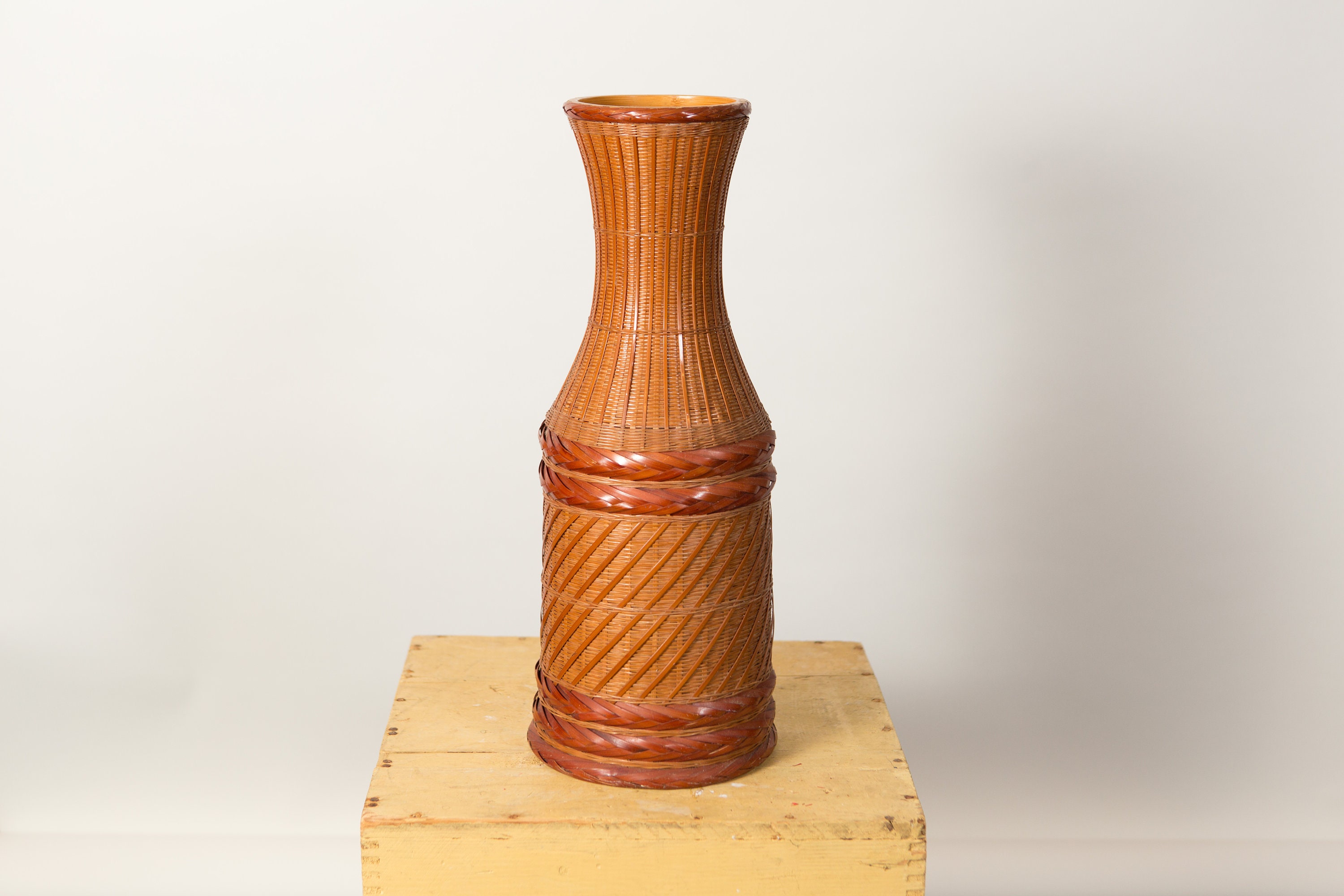 Woven Wicker Vase Large Vintage Rattan Geometric Lidded Flower Basket