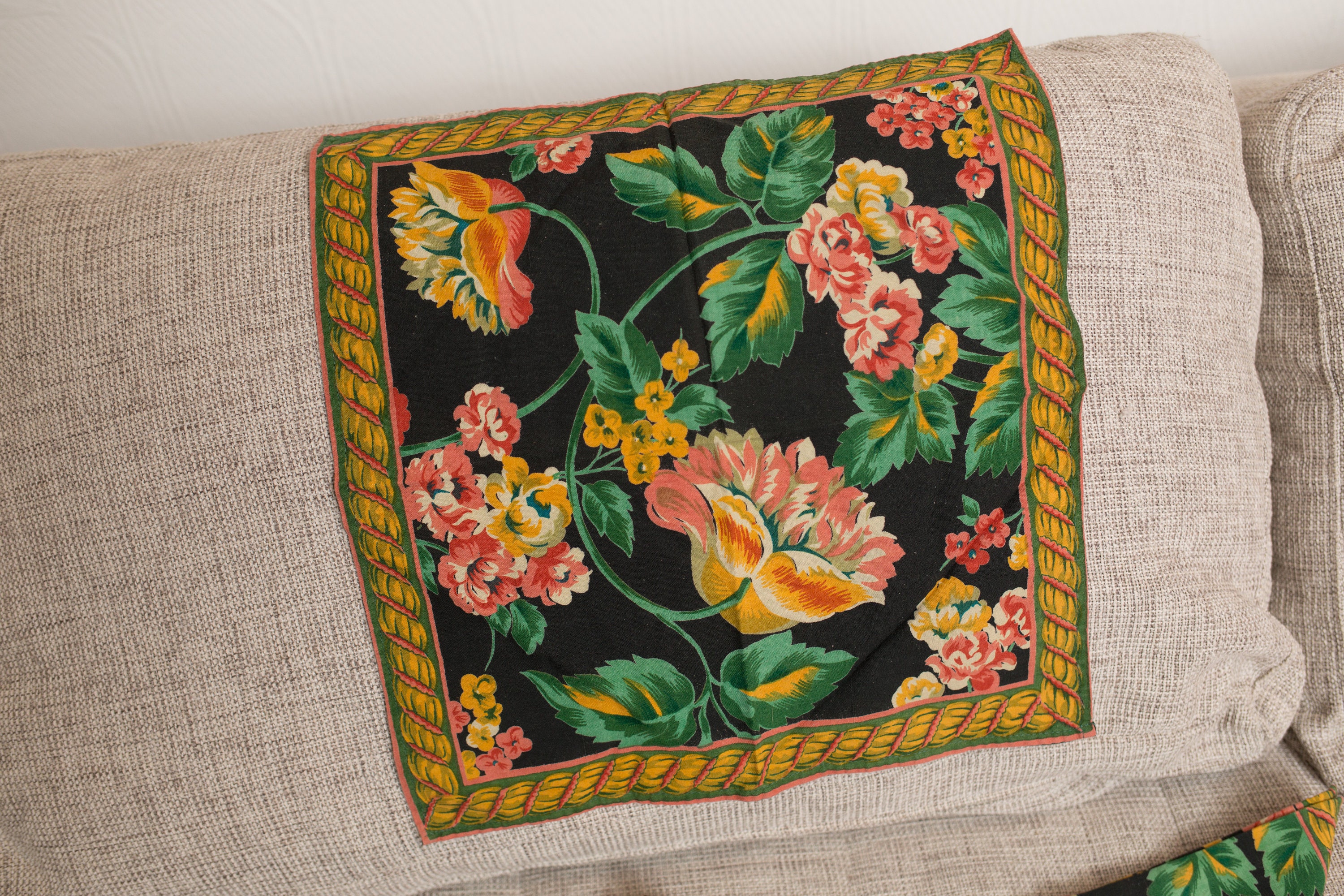 8 Vintage Fabric Napkins Vintage Black Floral Screen Printed Napkins