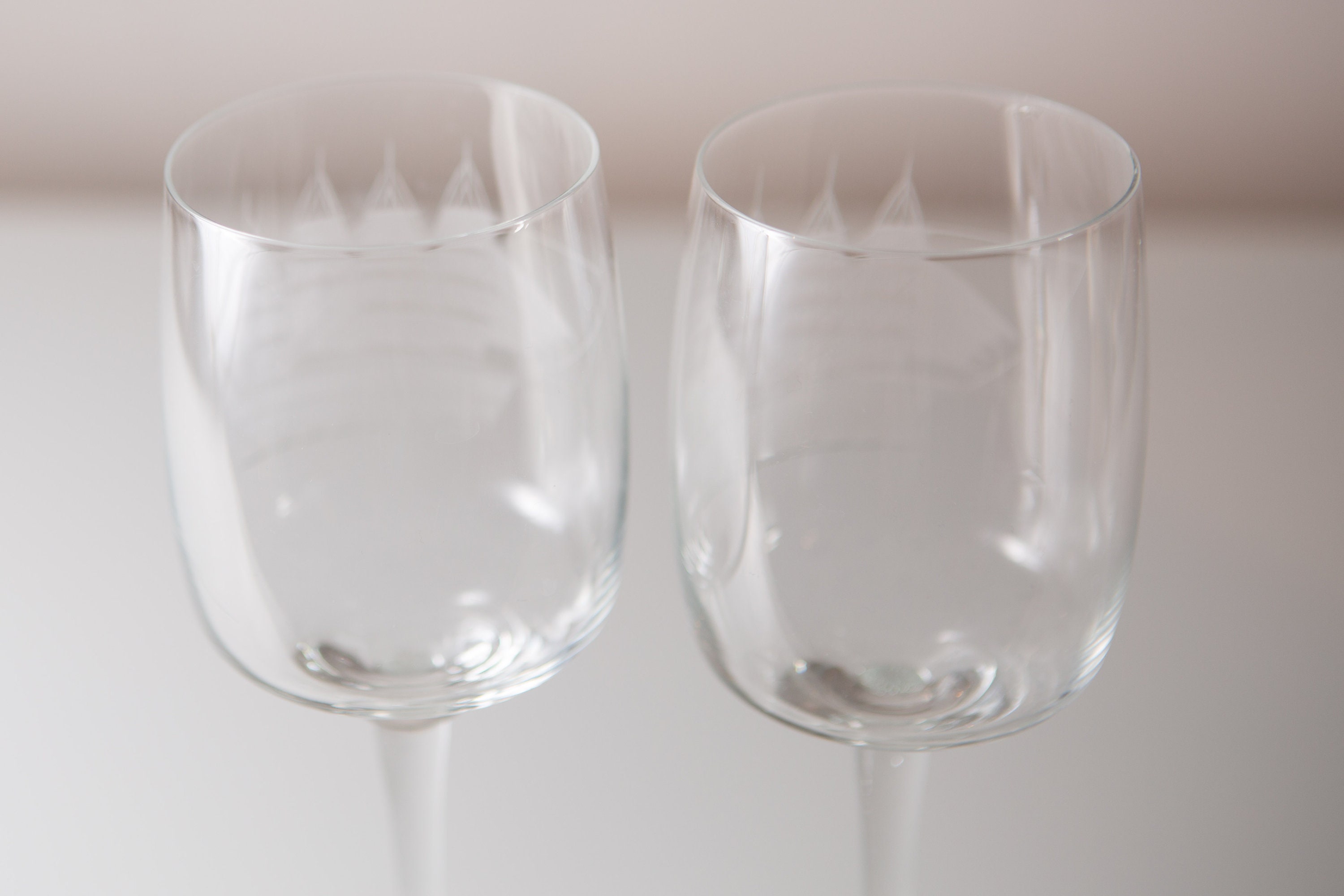 2 Vintage Wine Glasses 10oz Etched Sailing Ship Glasses Retro