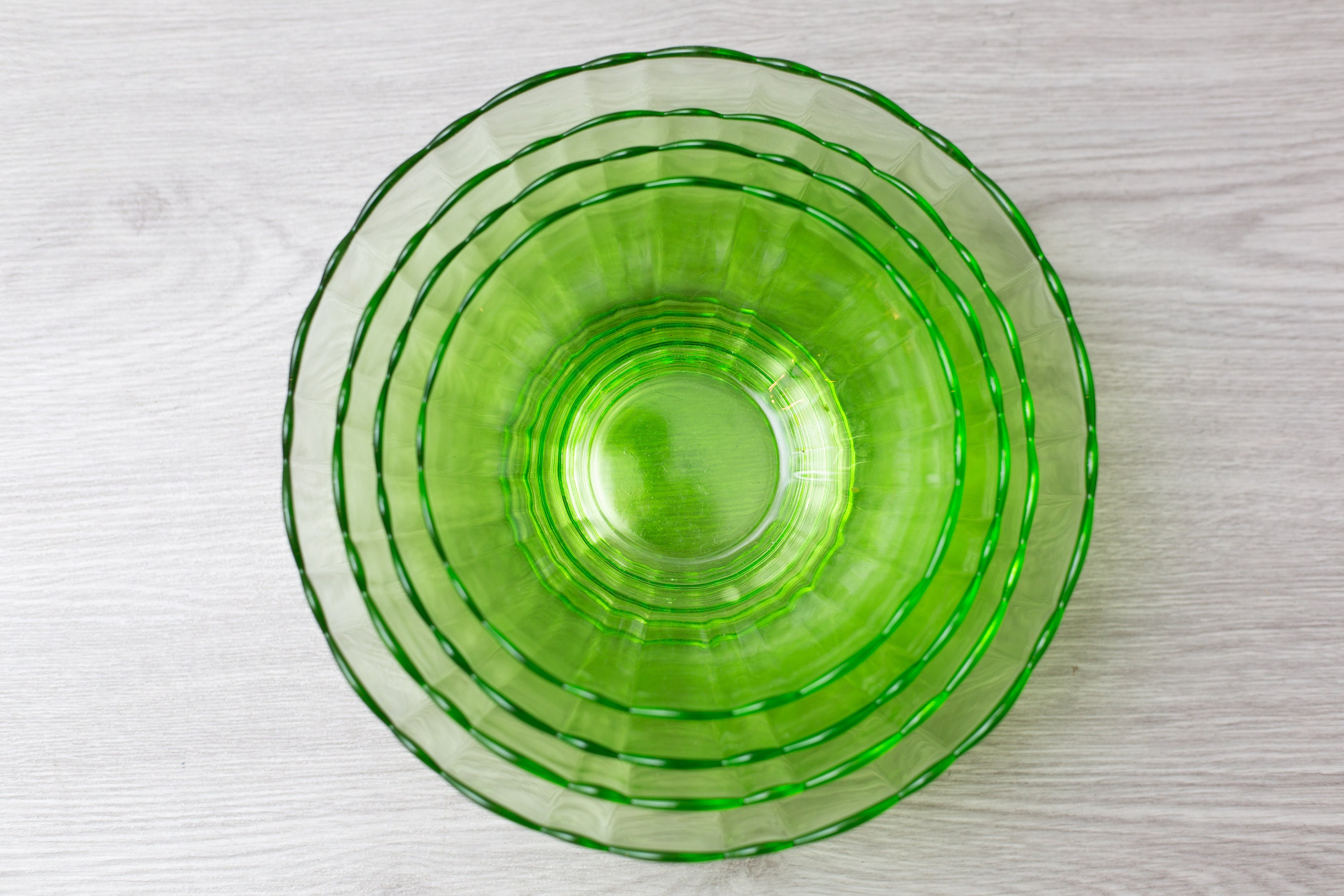 4 Green Mixing Bowl Set Lime Green Glass Vintage Baking Serving