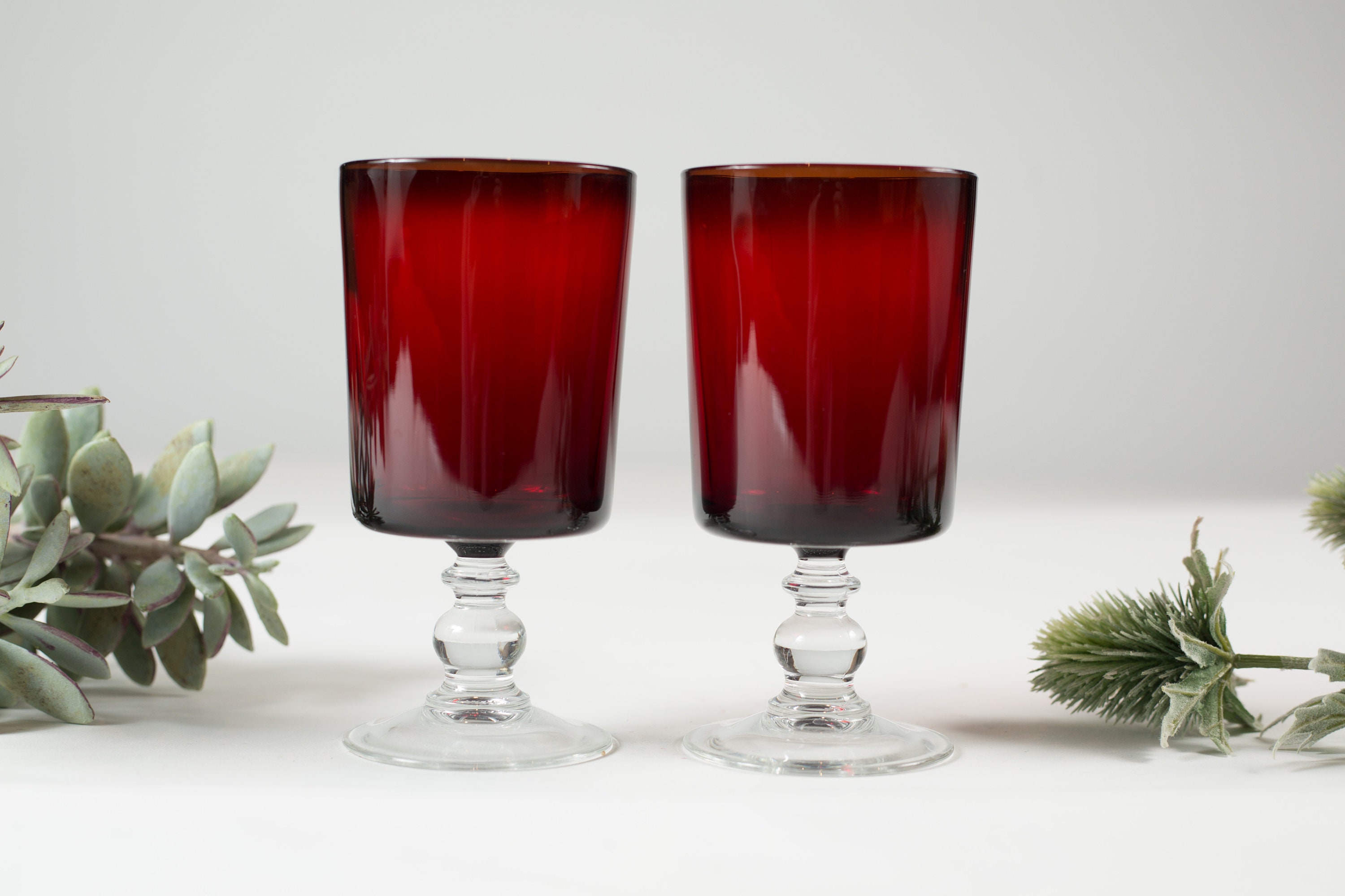 2 Luminarc Cavalier Ruby Red Stemware Glasses 8 ounce Pair of Diamond