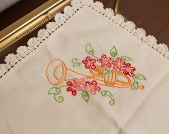 Vintage Musical Tablecloth - Vintage off-White Quartet Table Linen with Embroidered Instruments on each corner - Retro Fabric Tapestry