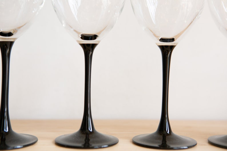 vintage 1980 wine glass