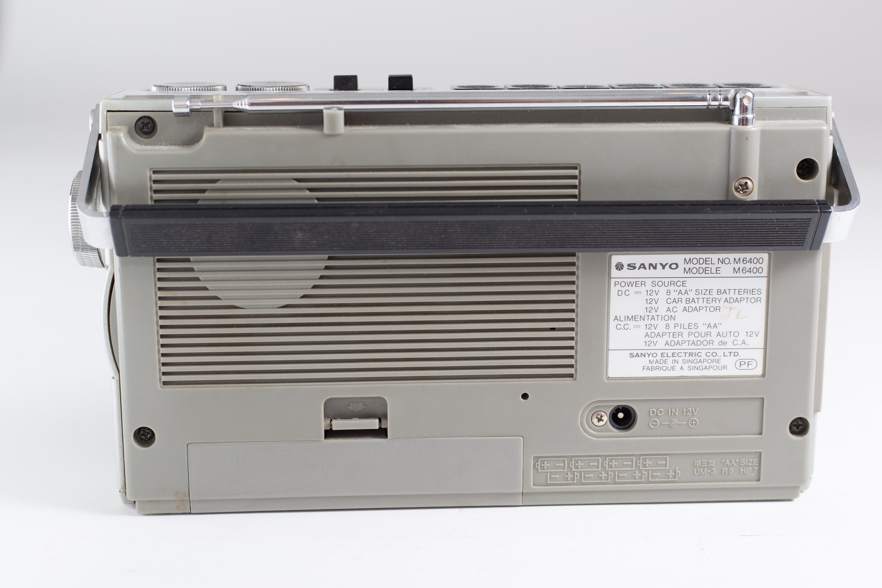 Vintage Sanyo Stereo Radio Cassette Recorder Model M6400 AM/FM Stereo