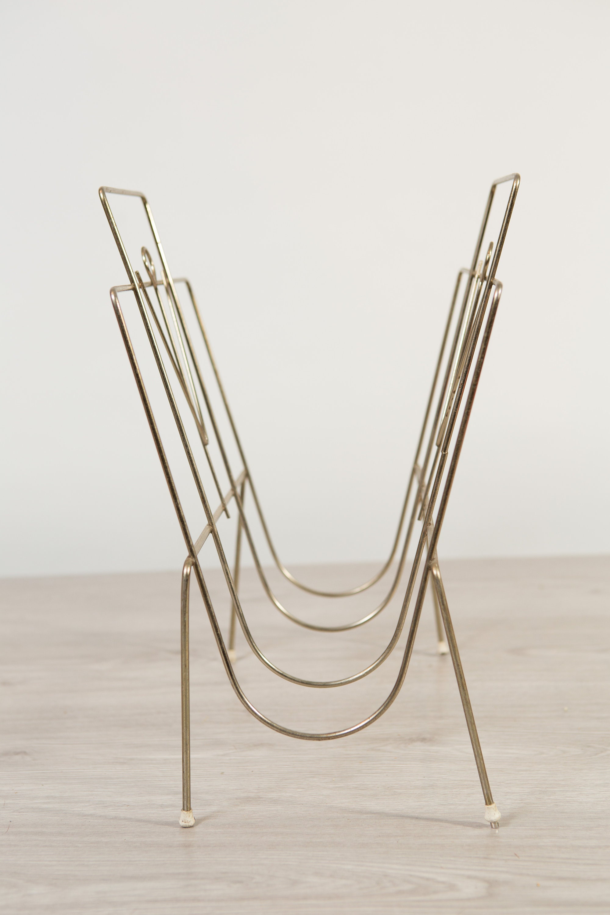 Wire Magazine Rack Vintage Brass Thin Metal Magazine holder