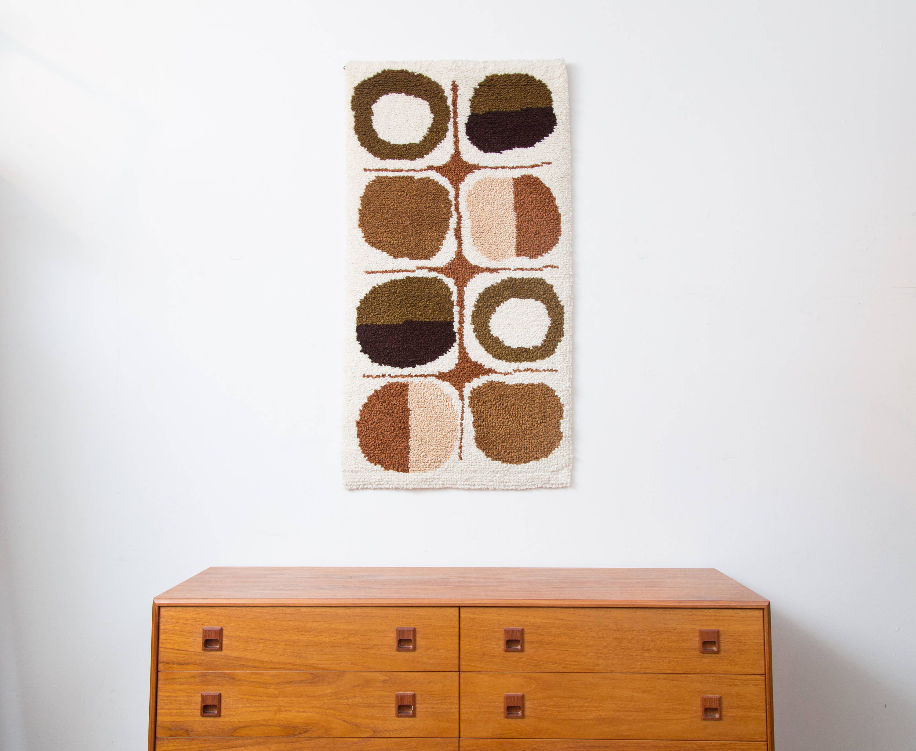 Vintage Latch Hook Tapestry Wall Hanging / 1960's Mid Century Modern