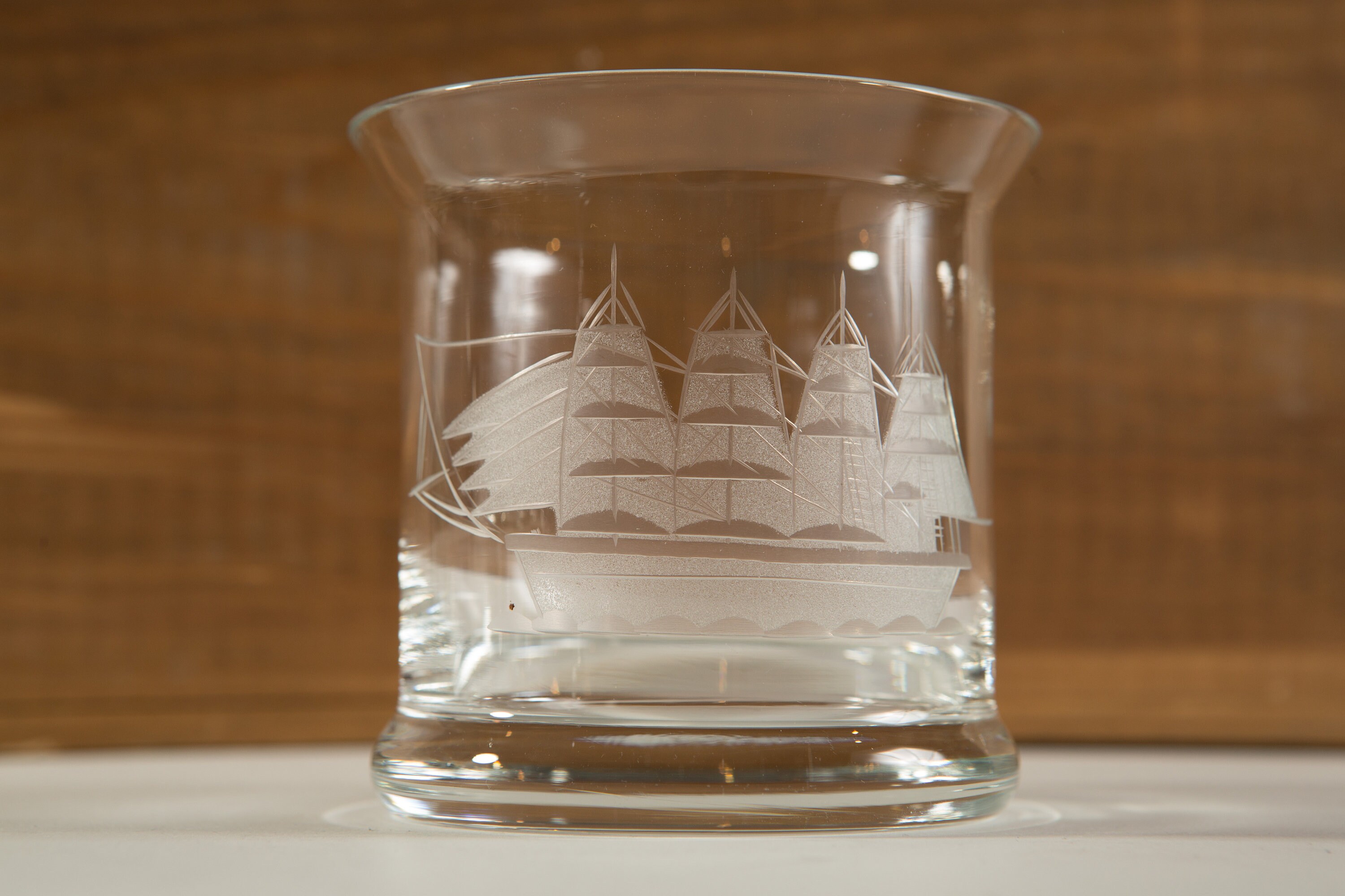 etched glasses ship nautical glass sailboat beer hand ocean romania sailing toscany second gift stein