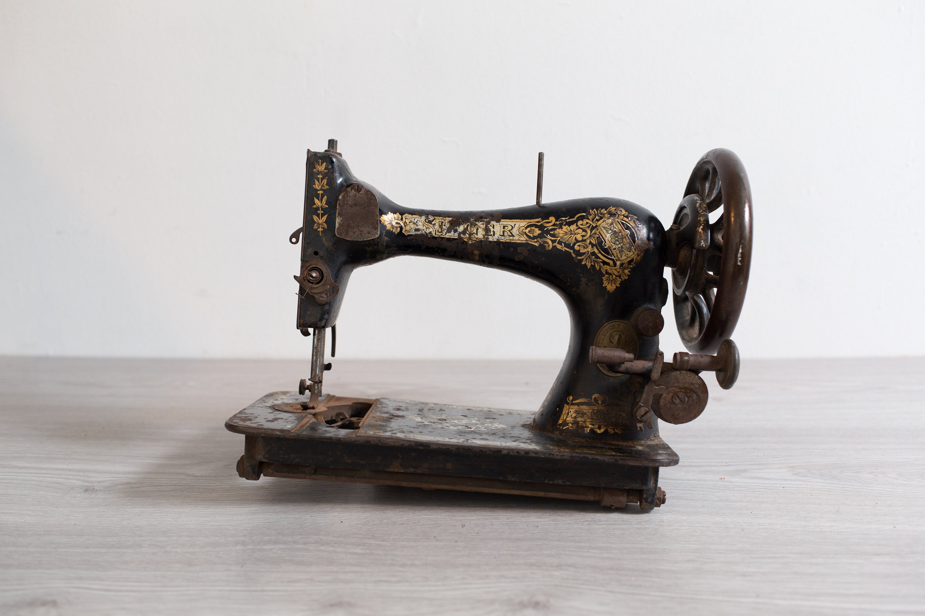 Singer Sewing Machine Black and Yellow Industrial Antique Sewing