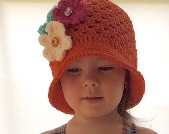 Sombrero de verano con 3 flores - Sombrero de ganchillo de algodón de ala suave con flor - Bebés, niños pequeños, niños - Elija tamaño y color