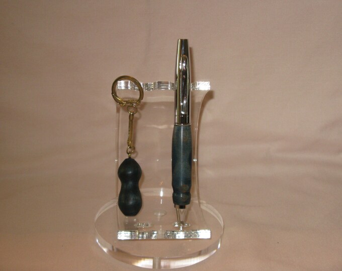 Anahelm Ball point twist pen (Blue dyed Mapel wood with a Chrome finish) (Includes a Felt-Lined pen box)also including a Key Chain