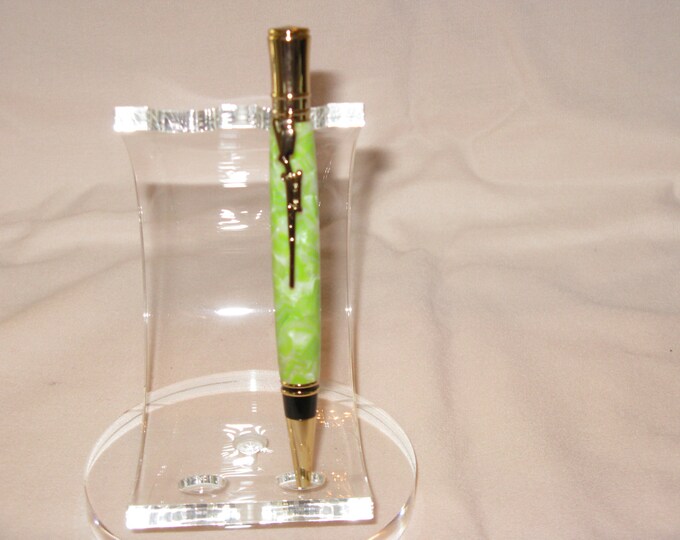 Handmade Executive Pen with Gold plated Hunters Rifle Clip in a Crushed lime acrylic (24Kt Gold finish)