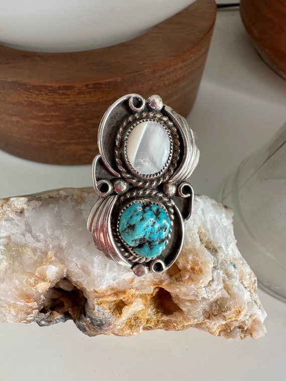 Vintage Sterling Silver Turquoise & Mother of Pear
