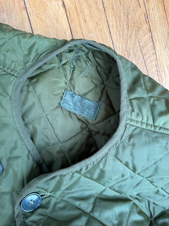 Vintage Quilted Army Liner Jacket - image 9