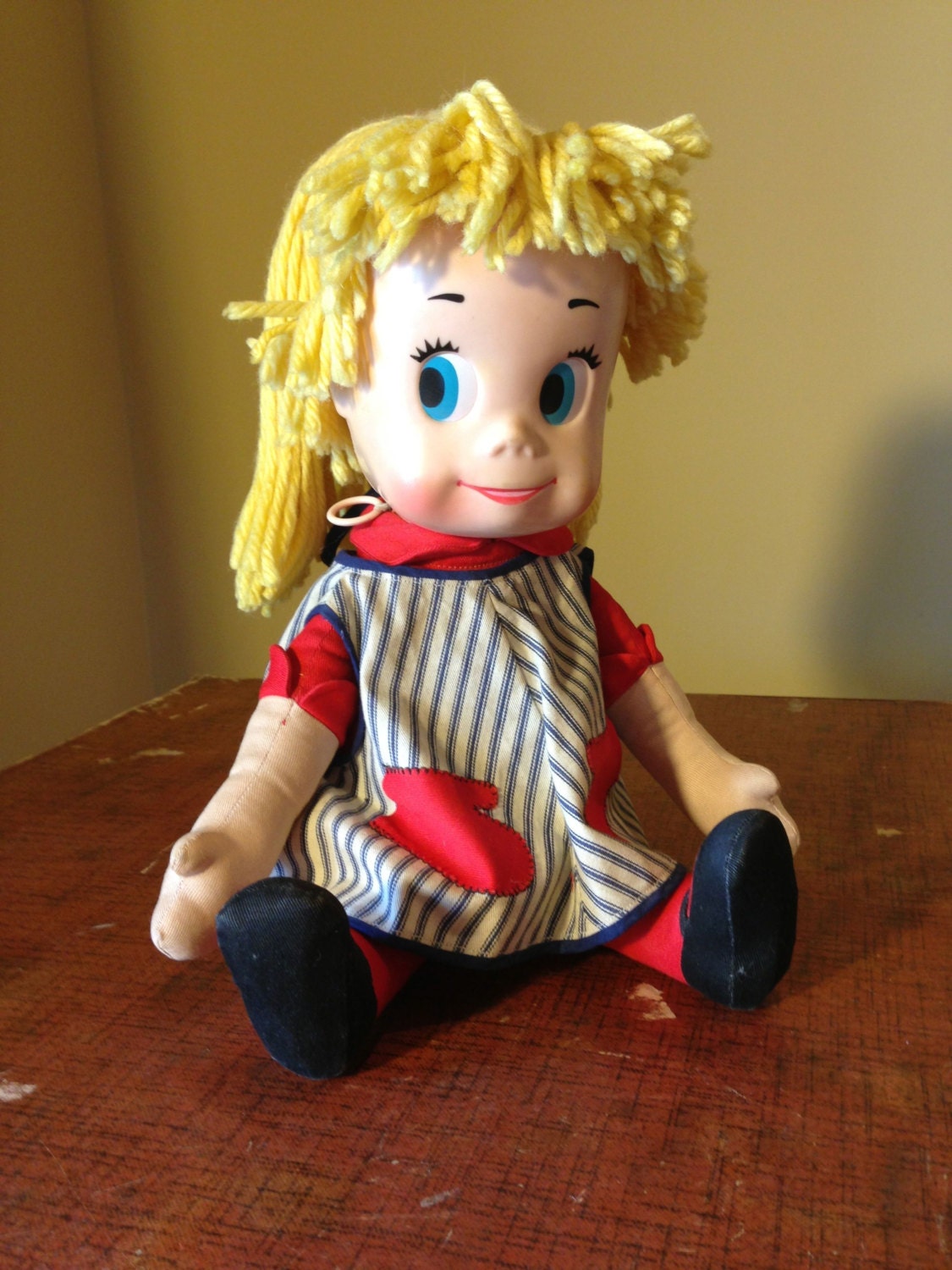 talking doll with pull string