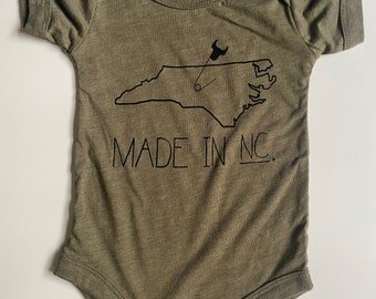 Made in NC, 3-6mo, North Carolina Baby Onesie, Durham, Screen printed onesie, Heathered army with Black print