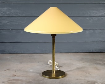 Vintage Koch & Lowy Brass Plate Acrylic Shade Table Lamp Mid Century Modern Atomic 70's 60's