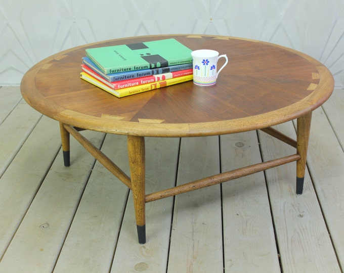 Vintage Lane Acclaim Round Coffee Table 36 Walnut Refinished Mid