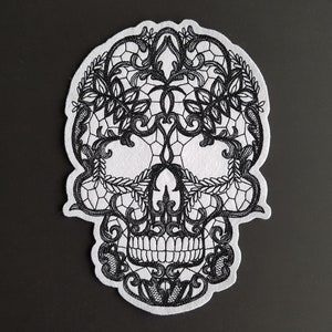 Applikation Totenkopf Skull in Spitzenoptik / Lace Bild 1