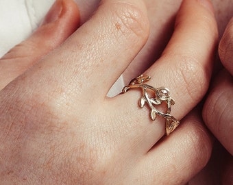 Branch Diamond Ring, Leaf  Rose Cut Diamond Ring, 14K Gold Delicate Nature Inspired Ring, Wreath Crown Wedding Ring