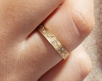 Nature Inspired 18k Solid yellow Gold Eternity Tiny Diamonds Engegement Band