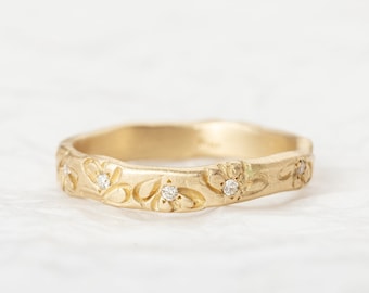 Handmade 14K Solid yellow Gold Flowers Leafs Eternity Diamonds Band