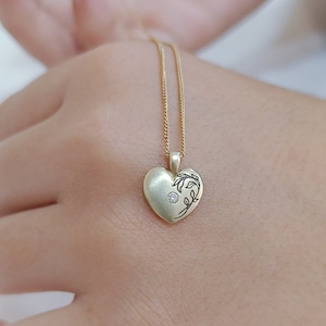Unieke hartketting met geboortesteendiamanten, 14k massief geelgouden bladgravure hartketting, gouden sieraden dames, cadeaus voor haar