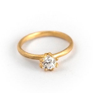0.5 Carat Diamond Engagement Ring, Solitaire Ring, Round Diamond Ring, 18K Gold Engagement Ring, .