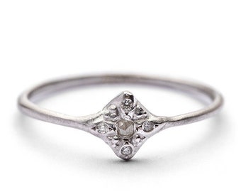 Beautiful 14k / 18k White Solid Gold Diamond Engagement or Wedding Ring for Women | Simple and Unique Diamond Ring