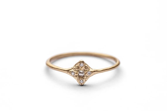 18k Beautiful Yellow Solid Gold and Diamond  Engagement or Wedding Ring for Women Simple and Unique Diamond Ring