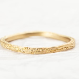 18K Solid Gold Engraved Olive Branch Wedding Ring