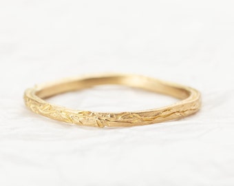 18K Solid Gold Engraved Olive Branch Wedding Ring