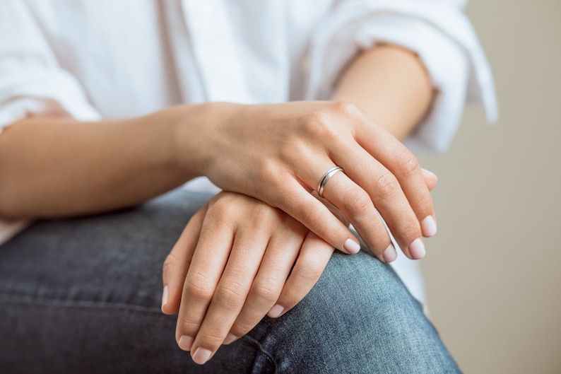 Mountain Style Oxidized Engraving Woman Ring Silver woman Wedding Band Perfect Valentine/'s Day Gift For her. Wedding Band