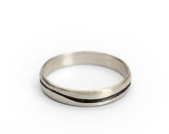 Mountain Style Oxidized Engraving Woman Ring, Wedding Band - Silver woman Wedding Band - Perfect Valentine&#39;s Day Gift For her.