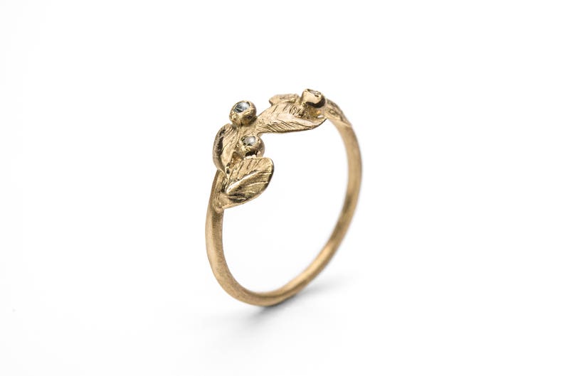 18K or 14K Solid Gold Sapphire Leaf Ring, Botanic engagement Ring , Sapphire Gold Ring , Leaf Band, nature Band image 2