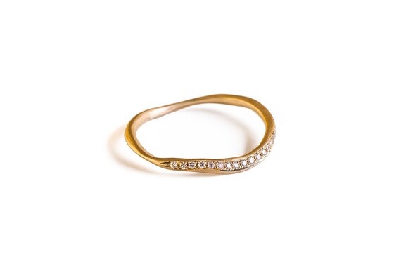 18K Yellow Gold Eternity Ring, Solid Gold Ring, Delicate Matte Gold Ring, Beautiful Women's Diamond Ring, Gold Engagement Ring, Wave Ring
