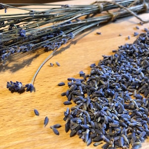 Lavender whole flower buds