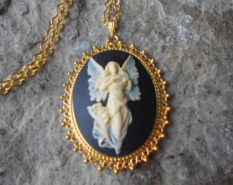 necklace Vintage style Resin apricot Gemme Cameo Apricot Angel