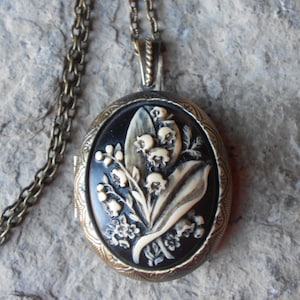 Choose Bronze, Silver or Gold- Lily of the Valley Hand Painted Cameo Locket - Gorgeous Colors - High Quality - Weddings, Photos, Keepsakes