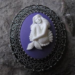Choose Purple, Blur, Pink or Black - 2 in 1 - Mermaid in Shell  Cameo Brooch/Pin/Pendant - Tropical - Sea Nymph - Vacation, Cruise