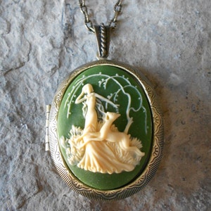 LOCKET - Goddess Diana (the huntress) with a Deer Cameo,  2" long--- Bronze - Antique Look--- Woodland - Great Quality!!