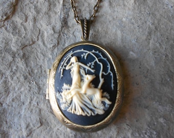 LOCKET - Goddess Diana (the huntress) with a Deer Cameo,  2" long--- Bronze - Antique Look--- Woodland - Great Quality!!