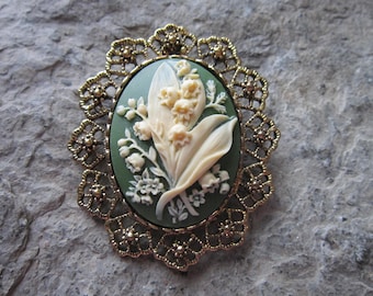 Broche/Pin/Colgante 2 en 1 con camafeo de lirio de los valles, color verde, negro, burdeos o azul. Único y victoriano.
