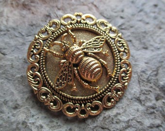 Choose Gold, Silver or Bronze - Bee Brooch / Pin - Beautiful Detail and Great Quality - Bumble Bee, Honey, Insect, Summer, Beekeeper