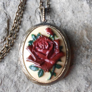 Elegir bronce o plata a - Burdeos - marrón - rosa roja en mano crema pintado Guardapelo camafeo!!! Victoriano, recuerdos de bodas, fotos,