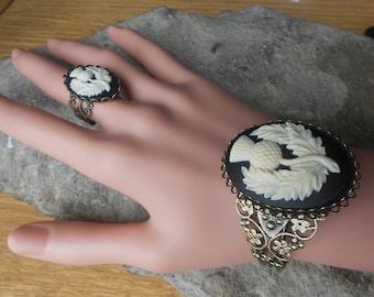 Scottish Thistle Cameo Bronze Filigree Bracelet and Matching Ring - Great Quality - Scotland - Kilt Accessory
