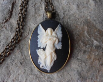 Collar de Cameo de Ángel de la Guarda Ascendente - Religioso - Navidad - Pascua